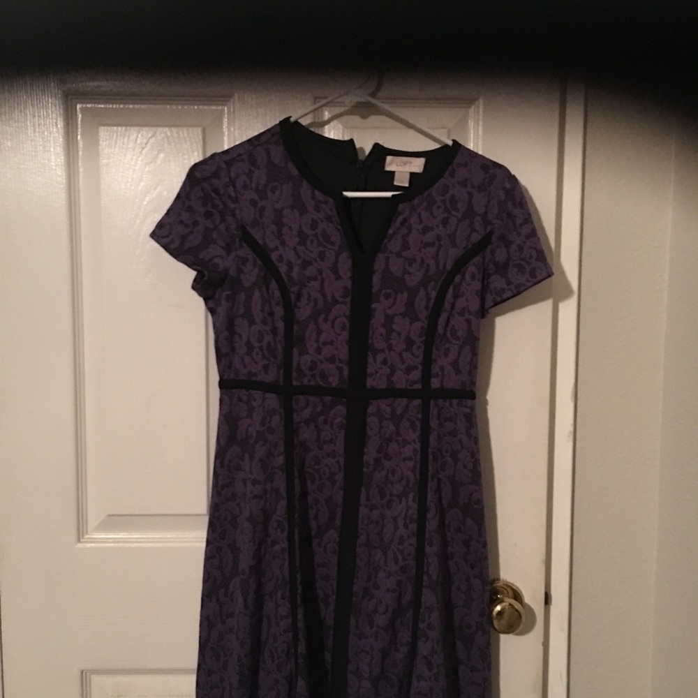 Cute Work dress size 2p wore once to small on me